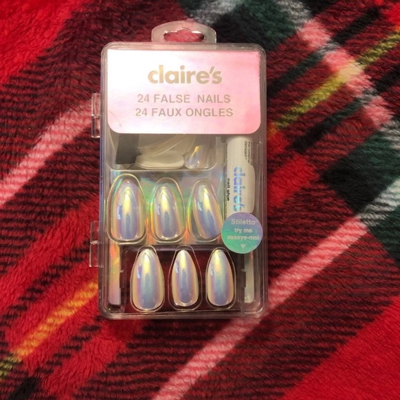 Iridescent/Holographic False Nails - Picture 2 of 3